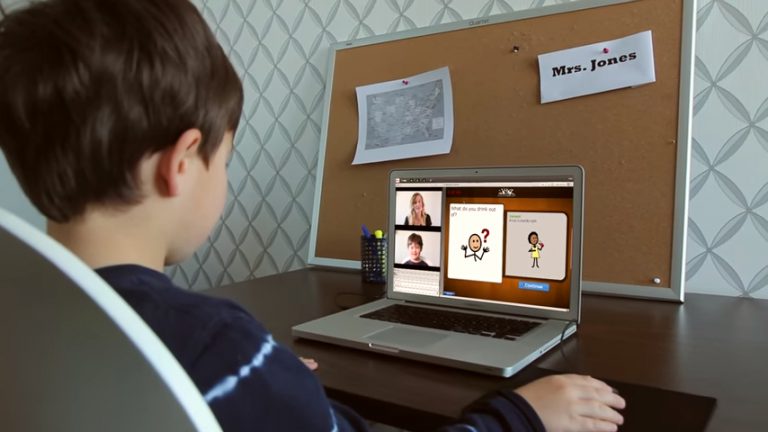 9 نصائح مهمة قبل وأثناء الـ Online therapy للأطفال والمراهقين 32 9 نصائح مهمة قبل وأثناء الـ Online therapy للأطفال والمراهقين