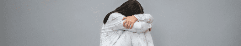 كيف يفكر صاحب عقلية الضحية؟